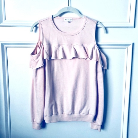 🌸Super Cute Light Pink Cold Shoulder Sweatshirt - Picture 1 of 6